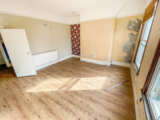 109 Hartfield Road, Wimbledon, London SW19 3TJ
 1