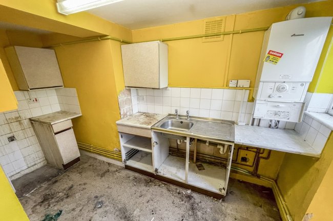 109 Hartfield Road, Wimbledon, London SW19 3TJ
 1