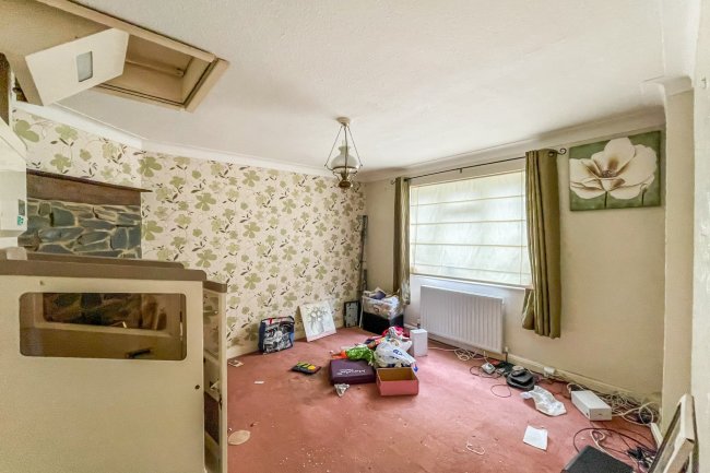 13 Blindmans Lane, Cheshunt, Waltham Cross, Hertfordshire, EN8 9DR 7