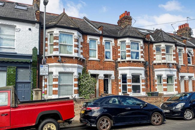  82 Bendemeer Road, Putney, London, SW15 1JU 5