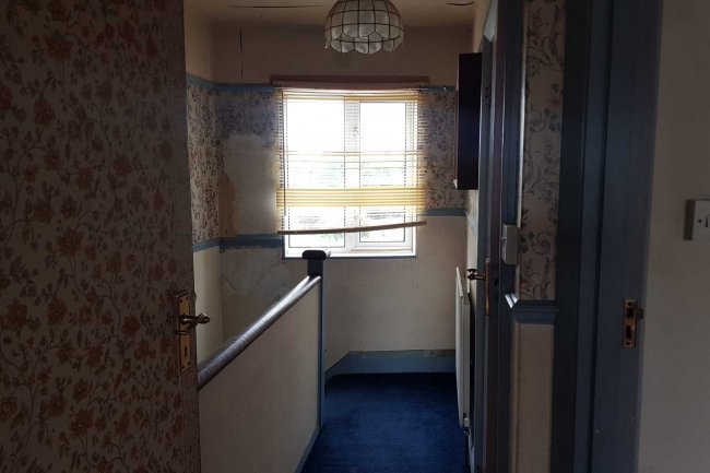 20A The Broadway, Plough Lane, Beddington, Surrey CR0 4QR 7