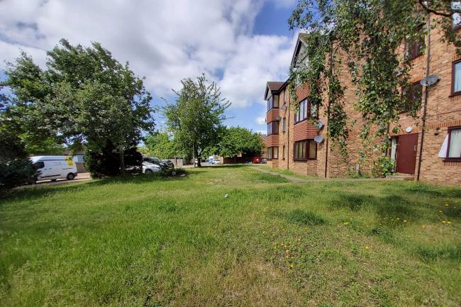 Trevose House, Franklin Avenue, Slough,  Berkshire SL2 1DQ 8