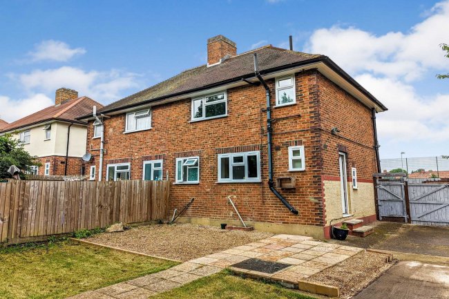 36 Muschamp Road, Carshalton, Surrey SM5 2SE
 5