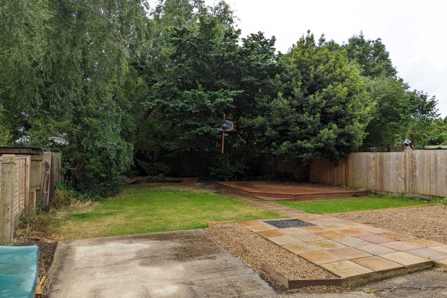 36 Muschamp Road, Carshalton, Surrey SM5 2SE
 5