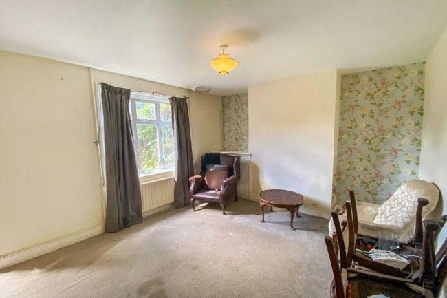 2 Elm Villas and adjoining Land, Innsworth Lane, Gloucester, Gloucestershire, GL3 1DY 5