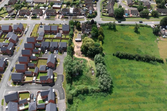 2 Elm Villas and adjoining Land, Innsworth Lane, Gloucester, Gloucestershire, GL3 1DY 5