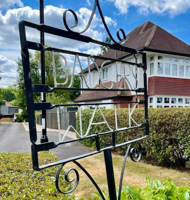Willow End, 3 Badgers Walk, Purley, Surrey CR8 3PX 6