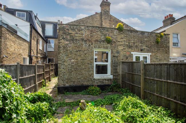 132 and 134 Boundaries Road, Balham, London SW12 8HG 6