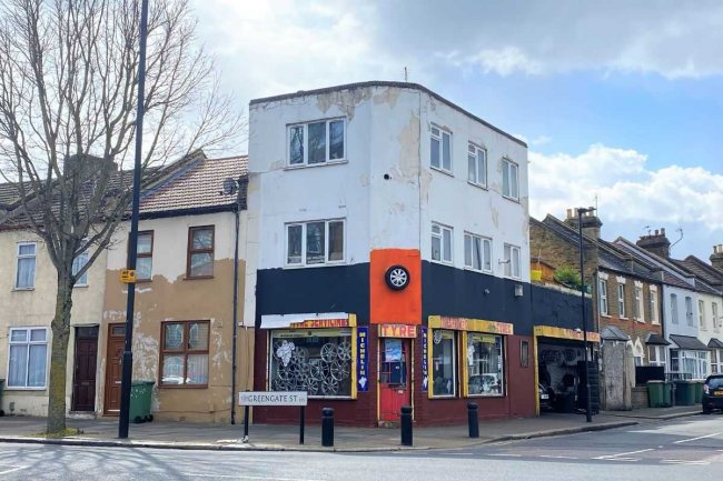 2 Greengate Street, Plaistow, London E13 0AS 8
