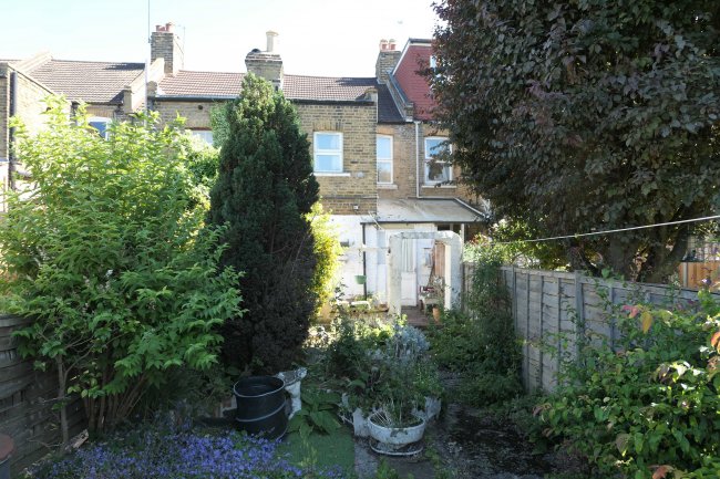 13 Morland Road, Sutton, Surrey SM1 4RP 8