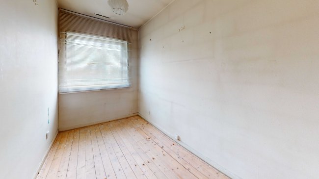 3 Braybrooke Gardens, Crystal Palace, London, SE19 2UN
 7