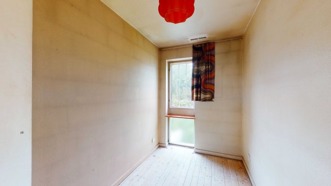 3 Braybrooke Gardens, Crystal Palace, London, SE19 2UN
 7