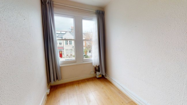 41/41A Trentham Street, Southfields London SW18 5AS
 9