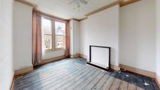 41/41A Trentham Street, Southfields London SW18 5AS
 9