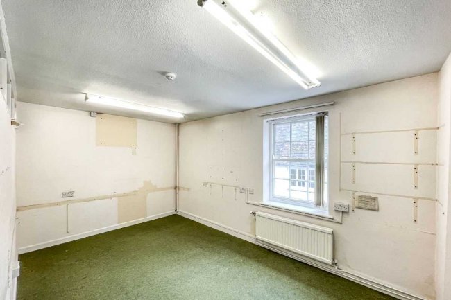61 Cheap Street, Sherborne, Dorset DT9 3BB 3