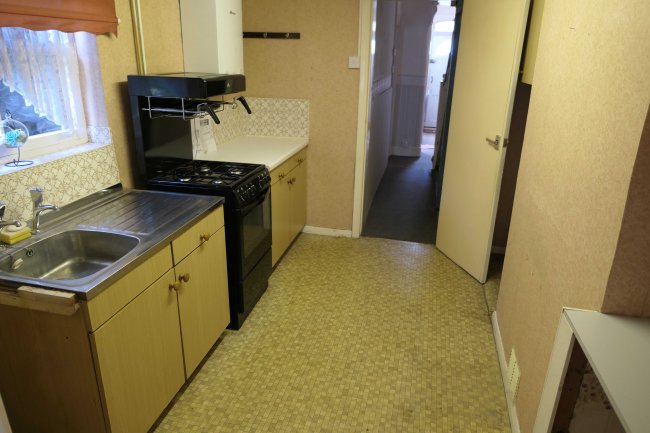 31 Baxendale Street, Bethnal Green, London, E2 7BY 9