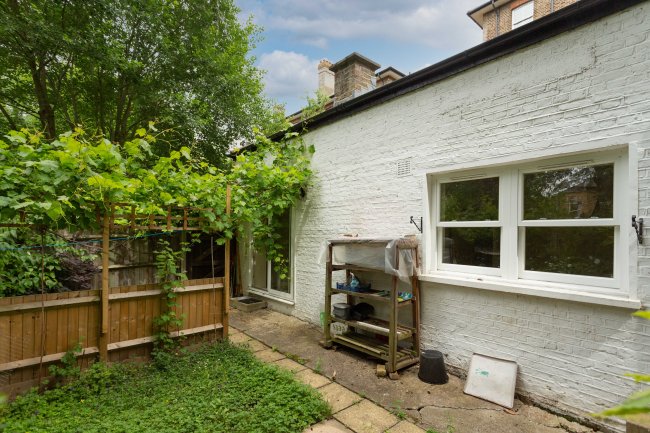 38a, 38b & 38c Victoria Crescent, Norwood, London SE19 1AE 1