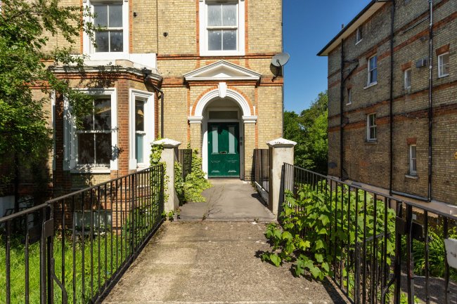 38a, 38b & 38c Victoria Crescent, Norwood, London SE19 1AE 1