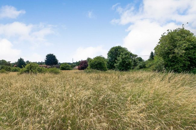 Land at Thames Field, Wharf Road, Wraysbury, Staines TW19 5JQ  6