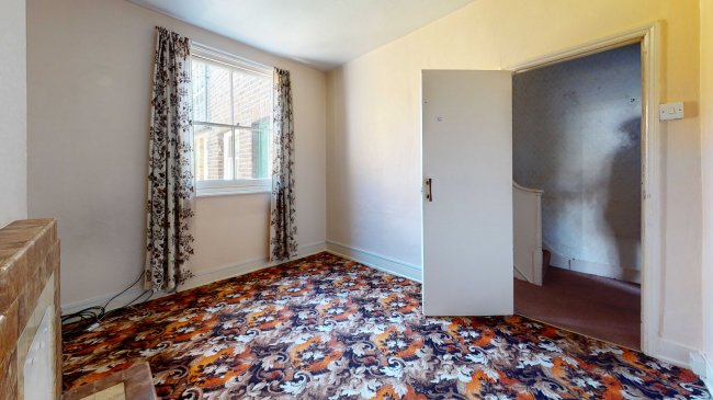 36 Amersham Grove, Deptford, London SE14 6LH 1