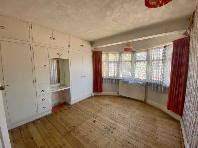 715 Great West Road, Isleworth, Middlesex TW7 4PS 7