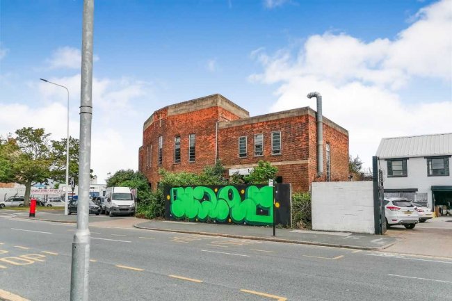 1 Hedon Road & 8, 10-14 & 16 Church Street, Kingston Upon Hull, HU9 1DU 5