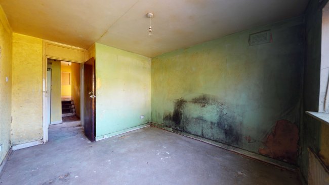 24A Falmer Road, Walthamstow, London E17 3BJ 2