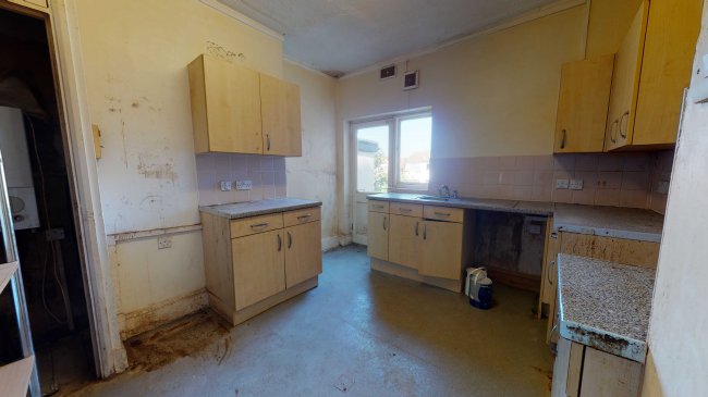 24A Falmer Road, Walthamstow, London E17 3BJ 2