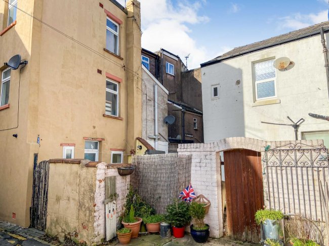 59 High Street, Blackpool, Lancashire FY1 2BN
 2