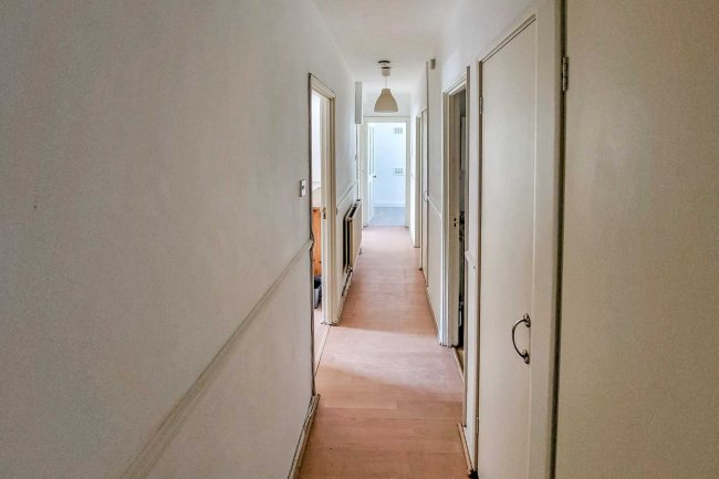 Flat 19, Coltash Court, 152 Whitecross Street, London EC1Y 8QL 5