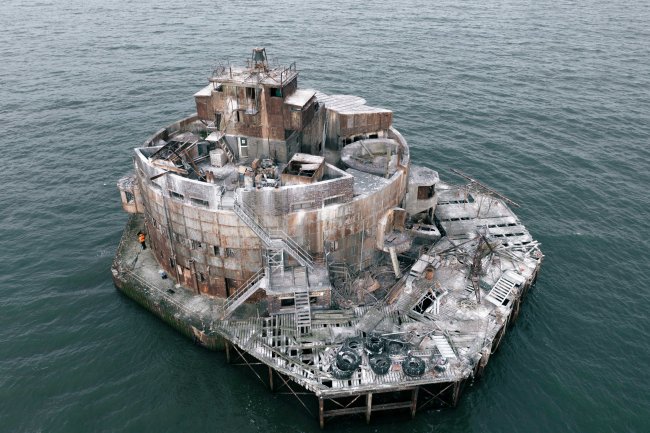 Bull Sandfort, Humber Estuary, Hull HU12 0UG 4