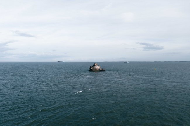 Bull Sandfort, Humber Estuary, Hull HU12 0UG 4