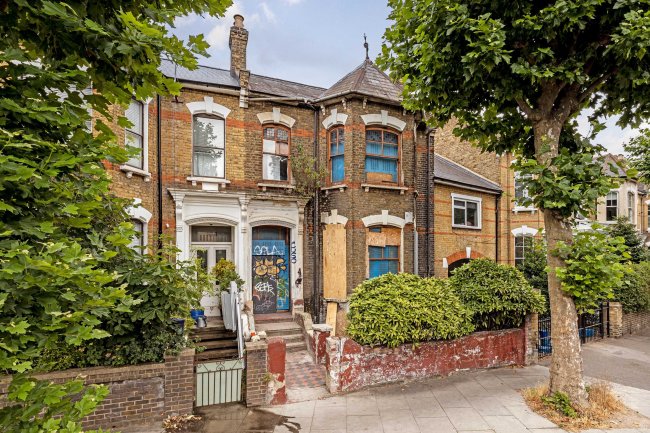 182 Lower Clapton Road, London, E5 0QA 8