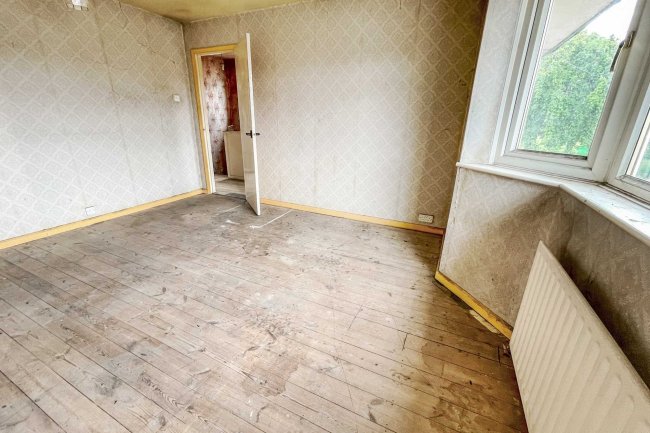 31 Bispham Drive, Toton, Nottingham, Nottinghamshire, NG9 6GH 1