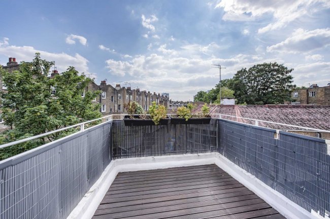 First and Second Floor Maisonette, 7 Fairhazel Gardens, South Hampstead, London, NW6 3QE 9