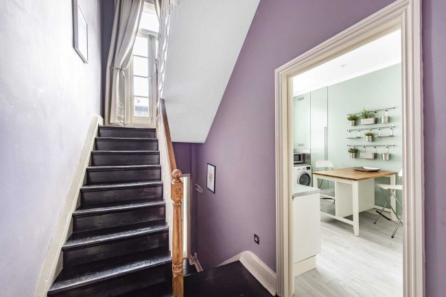 First and Second Floor Maisonette, 7 Fairhazel Gardens, South Hampstead, London, NW6 3QE 9