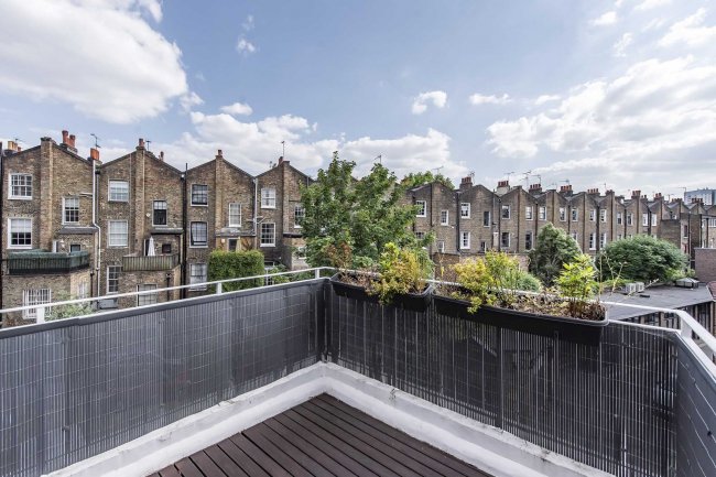 First and Second Floor Maisonette, 7 Fairhazel Gardens, South Hampstead, London, NW6 3QE 9