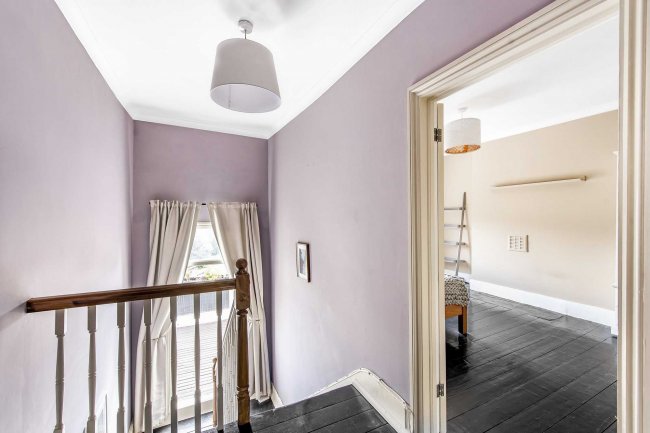 First and Second Floor Maisonette, 7 Fairhazel Gardens, South Hampstead, London, NW6 3QE 9