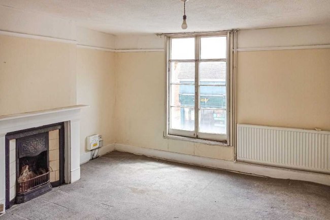 Upper Parts and Rear of 23 High Street, St Neots, Cambridgeshire PE19 1BU 7