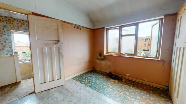 32 Lonsdale Road, Southall, Middlesex UB2 5LS 3