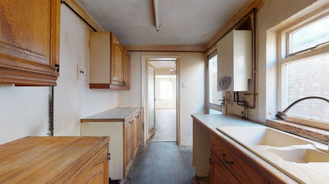 15 New Road, Hounslow, London TW3 2AN 4