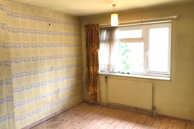 4 Cliveden Close, Chelmsford, Essex CM1 2NP 10