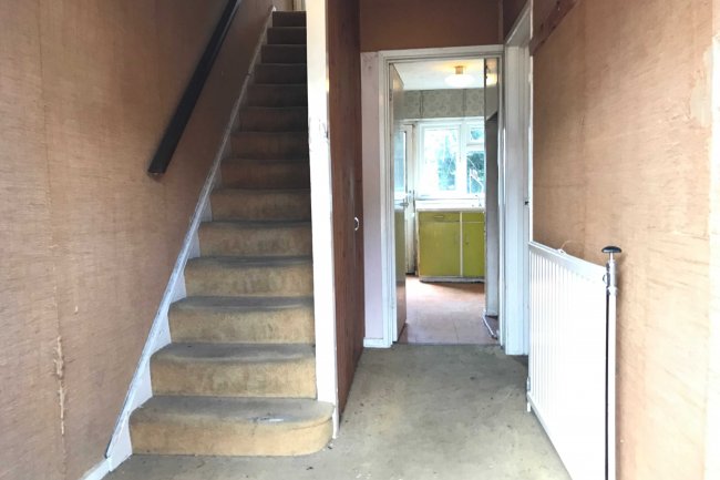 4 Cliveden Close, Chelmsford, Essex CM1 2NP 10