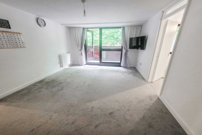 25 Aubrey Beardsley House, 75 Vauxhall Bridge Road, Pimlico, London SW1V 2SP 3