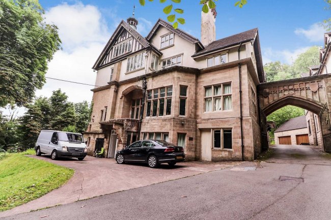Cromford Court, Mansion House, 2 Derby Road, Matlock Bath, Derbyshire DE4 3PY 10
