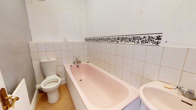 Flat A 456 Kingston Road, Wimbledon, London SW20 8DX 1