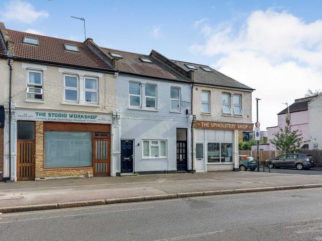 Flat B 456 Kingston Road, Wimbledon, London SW20 8DX 2