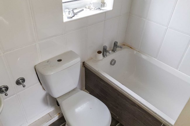 26 Whitmore Drive, Ribbleton, Preston PR2 6LA 4