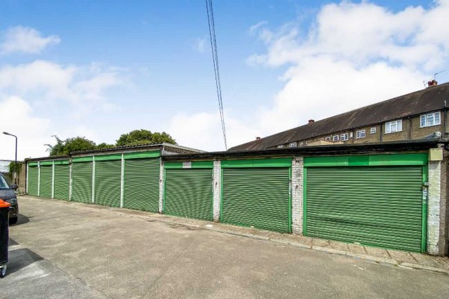 Garages rear of 30-37 Aylmer Parade, Aylmer Road, London N2 0PE 8