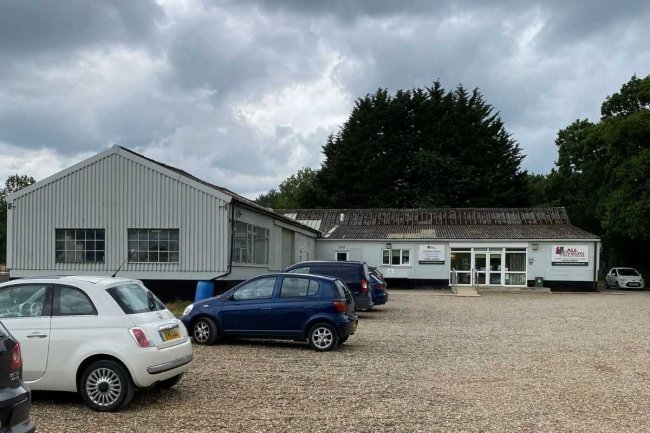Brackenwood, Sandy Lane, Horsford, Norwich NR10 3FB 3